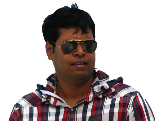 DasManishKumar's profile picture. 