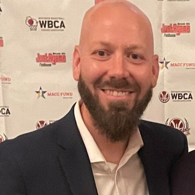 Content Manager/Girls Basketball Writer, https://t.co/8EM4Ns9pDu | 10+ years covering #wisgb | WBCA Executive Board | Husband | Uncle to 20