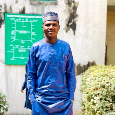 SadiqHamza3079's profile picture. Anah Muslim🙏, Biochemist, Entrepreneur, Politician, Dream chaser, Real Madrid fan