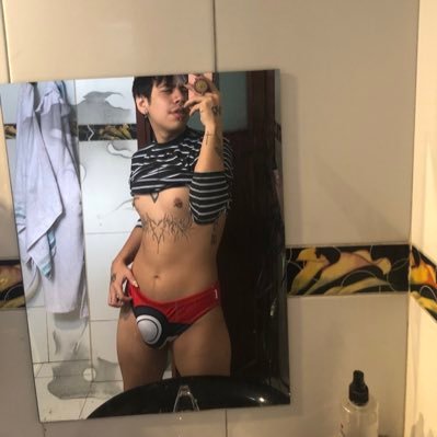 ngel97313709's profile picture. 