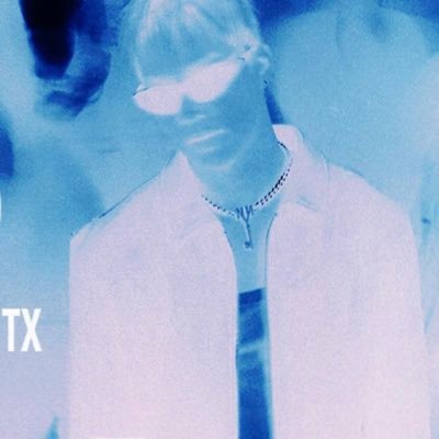 unavailablee_j's profile picture. 