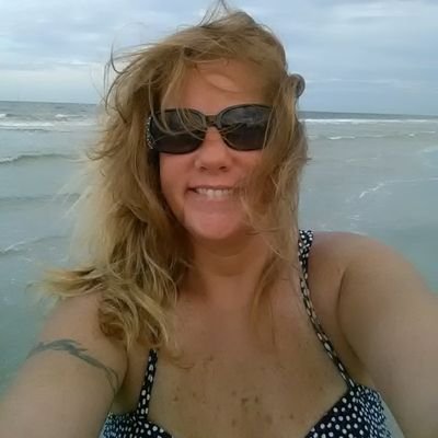 ClydeRhonda's profile picture. Loving Life 😘😎💪 #BackTheBlue #Armylove  #livelaughlove #Lovinglife  #Lovemykids don't follow me just to collect follows & drop me when i follow bk.