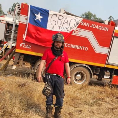 paramédico 🚑🚑
bombero 🚒🚒
rescatistas industrial 👨‍🚒🏔
brigadista forestal 👨‍🚒🌲🌳