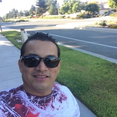 w_jzonum1985's profile picture. Trying not to live into the future cuz tomorrow you never know if I’ll be there to live it