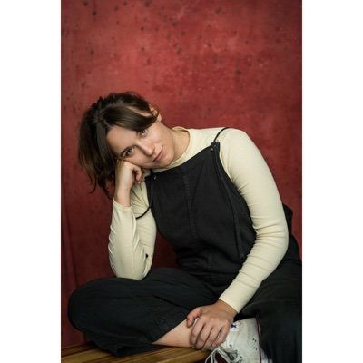 Clare_Noy's profile picture. Actor | Writer | Joker | 
she/her 🏳️‍🌈🍋
Currently: Funny Though @OmnibusTheatre