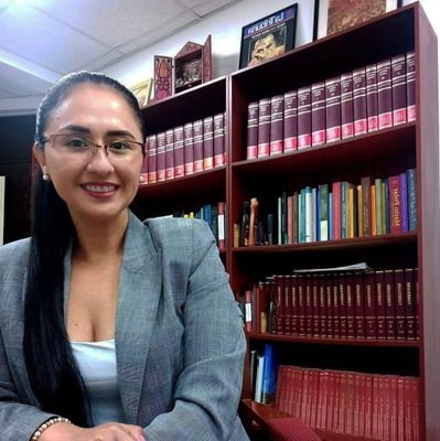 Sub Secretaria General del PAP | Abogada | Maestría en Ciencia Política | Directora de la Cátedra Haya de la Torre | Ex regidora de Lima y La Victoria.🇵🇪