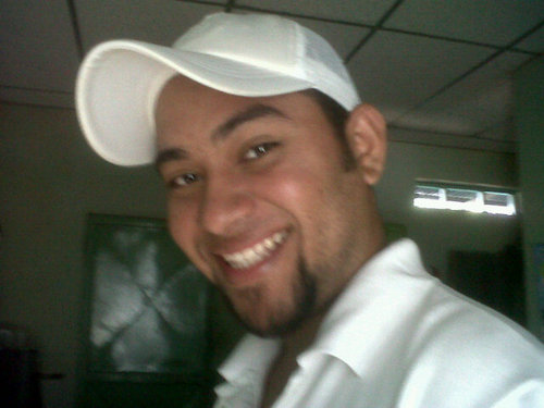 De Caicara del Orinoco. Ingeniero Geólogo. Siempre en búsqueda del éxito.