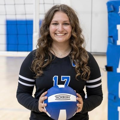 C/O 2024 5’7 Setter Newcastle High School Chaos Volleyball Club #17 Instagram @ aubreerutledgevolleyball aubreerutt17@gmail.com