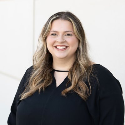 roserizzzi's profile picture. she/her | PhD student, Indiana University