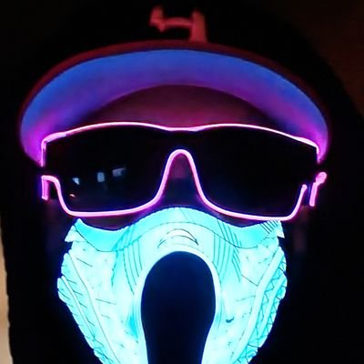 Representing all the gamers and go getters of the world. Be sure to follow me on https://t.co/EEMgjMWiBZ for giveaways and more