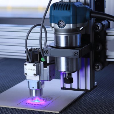 leon92435704's profile picture. Laser learning and communication
