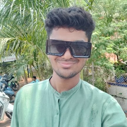 Budding doctor at 💉 Intern _
GS medical college Mumbai