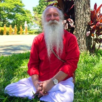 Swami Satchidanand teaches Meditation Energy Enhancement Samyama, Remove Energy Blockages from Chakras, Clean Karma, Master Energy Connections and Enlightenment