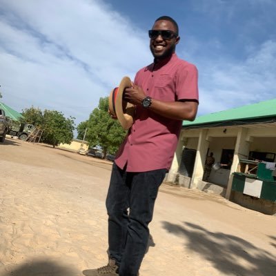 taiwoteeyteey's profile picture. I love keeping it cool