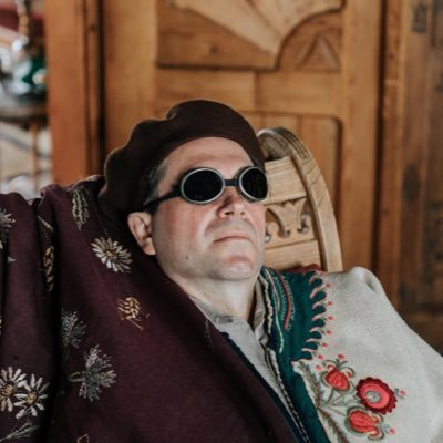 sazanka1821's profile picture. she/her 🌻