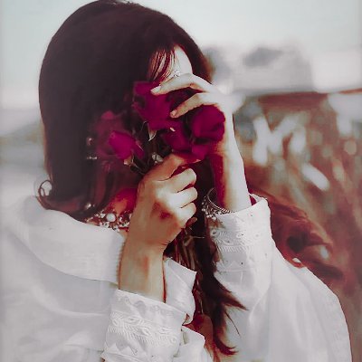 All things mainly Surbhi Jyoti related! With a mixture of other things :) •Surbhi's Twitter handle is: •surbhijtweets r•
Instagram - surbhizoyasanam
• UK based