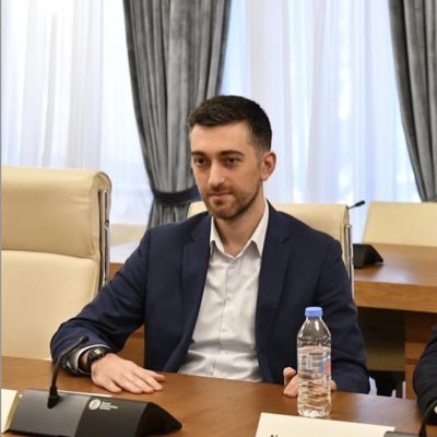 Speaker of @GirchiParty and member of Parliament of Georgia🇬🇪. Libertarian. Future is in crypto.