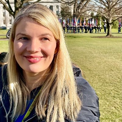 US Correspondent @Handelsblatt | Former reporter @SPIEGELONLINE | 📖 New book „Guns n' Rosé: Konservative Frauen erobern die USA“ 📖