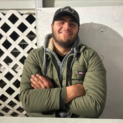 Cbasss99's profile picture. Live life to express not to impress.