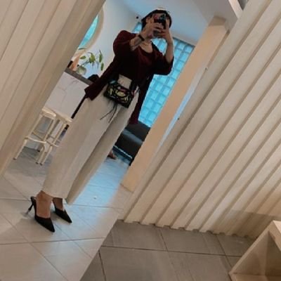 Instagram @sandriarhy