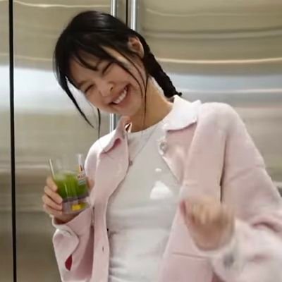 kukuleochocouyu's profile picture. 01||OT4🖤💖