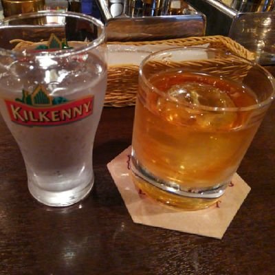 Singing_is_rain's profile picture. 妻子から400Km離れて暮らす単身赴任12年目の男です。
さまざまな出来事を綴って行きます。
♪愛と勇気と絶望をこの両手いっぱいに～がテーマです。