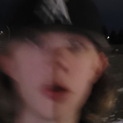 evanhansen___'s profile picture. 