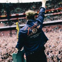 Sam Fender On Stage(@fenderlives) 's Twitter Profile Photo