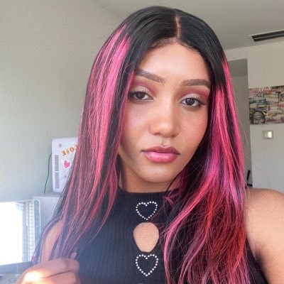 gotthatgoodjuju's profile picture. Magical intuitive artist✨ ♉ 🌞| ♋️🌕& ⬆️| Life path: 33/6