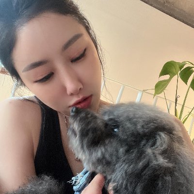 KathyVi01078733's profile picture. Life must have its own definition, and the pattern determines the horizon. Without a square of dust, there is no acre of land.