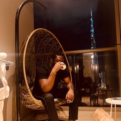 Damie_coded's profile picture. Big smile, red eyes~ ManUtd