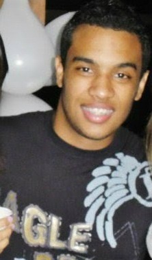 -         Nunca deixe que a saudade do passado, e o medo do futuro estraguem a beleza do presente  ;
