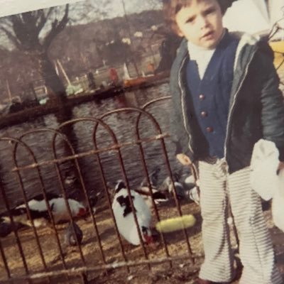 me 1972 feedin ducks in sthlondon! Prefer quality over quantity of followers. Dementia has wreaked havoc in my family, care provision in uk is terrible! 🏳️‍🌈