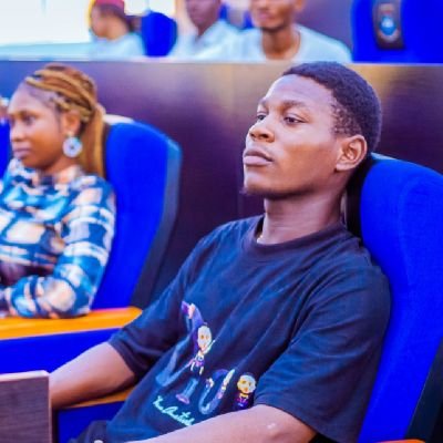 TisParadox's profile picture. spectacooler