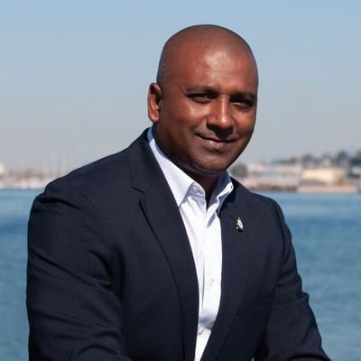 Strategist | British #Commonwealth #Veteran | #Author of 3 x Career Strategy Books #1 Bestseller @Leavers2leaders | #Speaker | 👉https://t.co/VUPxLUDFe1