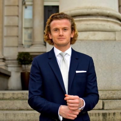 MrACChambers's profile picture. Former leveraged finance lawyer in London, now surfing around the world. 🏄‍♂️