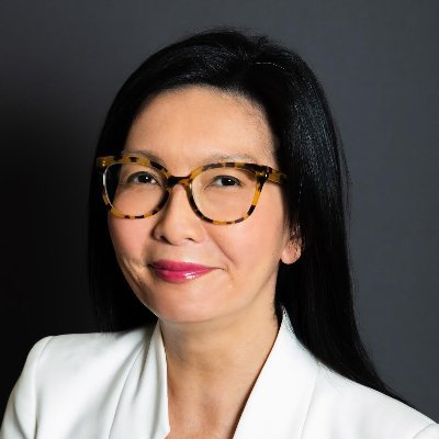 Physician. Mom. Master in Public Health. Proud Chinese American (歐曉瑜). Georgia House of Representatives for the 50th District. Font Police. Au pronounced “OW.”