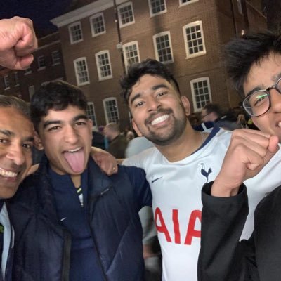 thfc // locked out of @zayaancoys