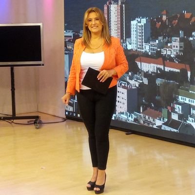 MayorazKarina's profile picture. Periodista/Conductora TV/Productora