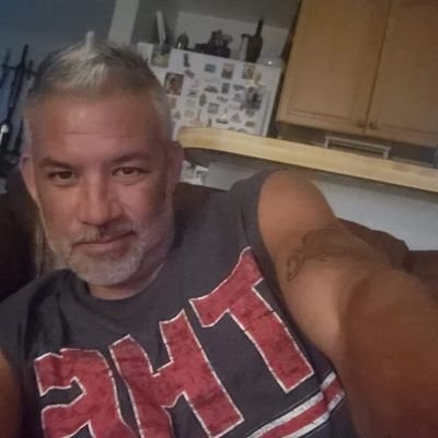 nelly0206's profile picture. im 42, from OHIO, livin in Largo fl.. my nickname is Cleveland PAL.. love watchin my OHIO sports teams, GO BUCKS, GO BROWNS!!!