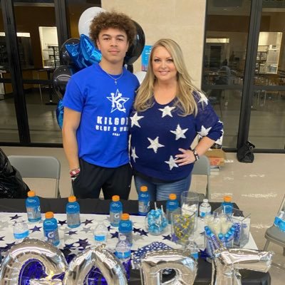 ❤️Native Texan🇺🇸 | World Champ 🅰️&😻 + ❤️💛 TXST AG Cheer Mom | 💙🏈 Kilgore College Football Mom | 💙DC4L