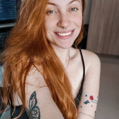 • Resultado de muitos surtos, não se assuste.
🖥 A tia de T.I