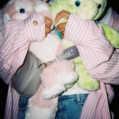 U2023irl's profile picture. 96👩🏻情報収集用 2023.9~ アイルランドワーホリ🇮🇪 ドイツワーホリ🇩🇪(30歳までに) ※無言フォロー失礼します