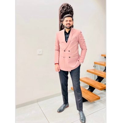 Rishabh1718's profile picture. Your emotions derive from where your focus is being directed.