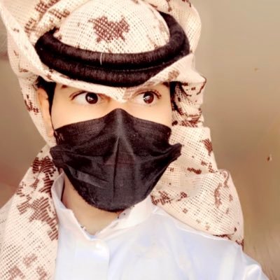 🙋♂️:گنت احسبگ غايب 🥀الظروف الايام واثرگ مع غيري تعيش الوناسه 🙋♂️💔