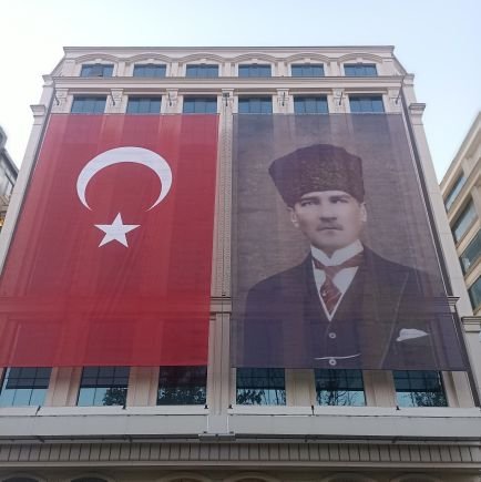 sedatkara25's profile picture. 