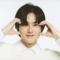 `elle ✴︎ (@kjunmyeoncafe) 's Twitter Profile