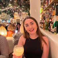 Chloe (@chloe_stan_) 's Twitter Profile