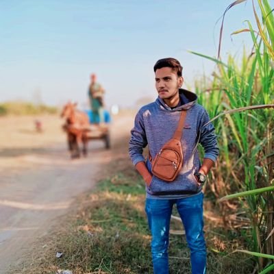 Sharazkhalid6's profile picture. 