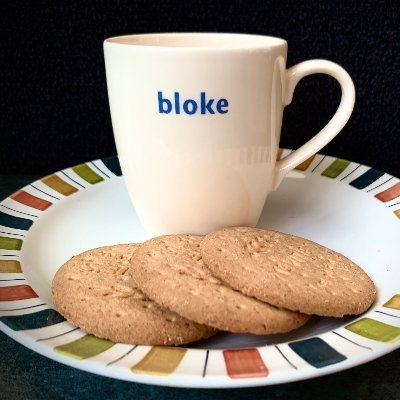 Marketing & comms director; urban gardener; cyclist; tea-drinker; biscuit-dunker. Views my own etc